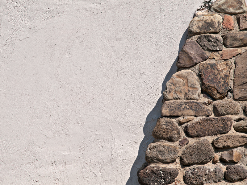 Plaster and rocks
