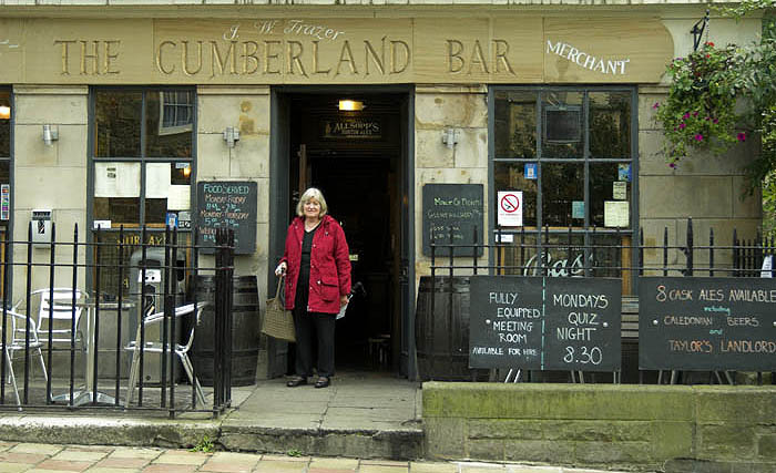 The Cumberland Bar, New Town, Edinburgh {PG}