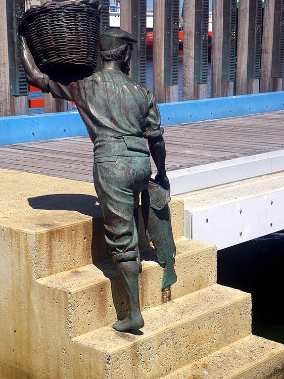  Sculpture. at Fremantle Wharf