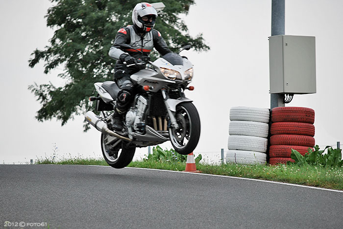 #065 Yamaha FZS 1000 Fazer