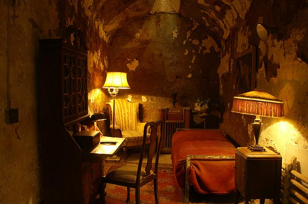MR CAPONE'S HOME.jpg