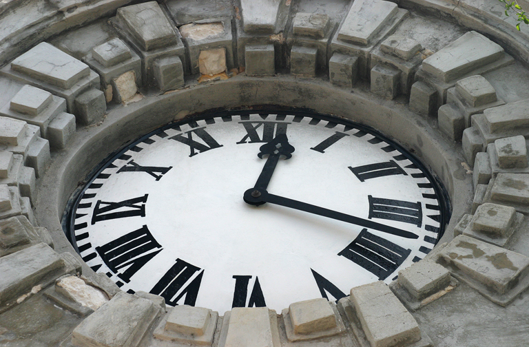 church clock-Antigua