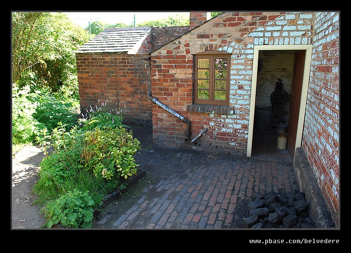 Toll House Yard, Black Country Museum