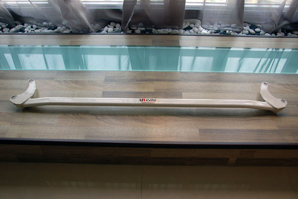 UR 2-pt Strut Bar