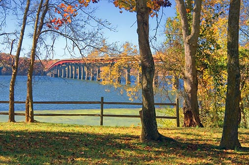 Tennessee River Bridge 24886