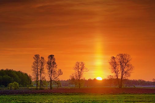 Yellow Sunrise Pillar 20090521