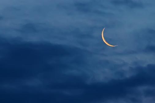 Moon At Sunrise 20090522
