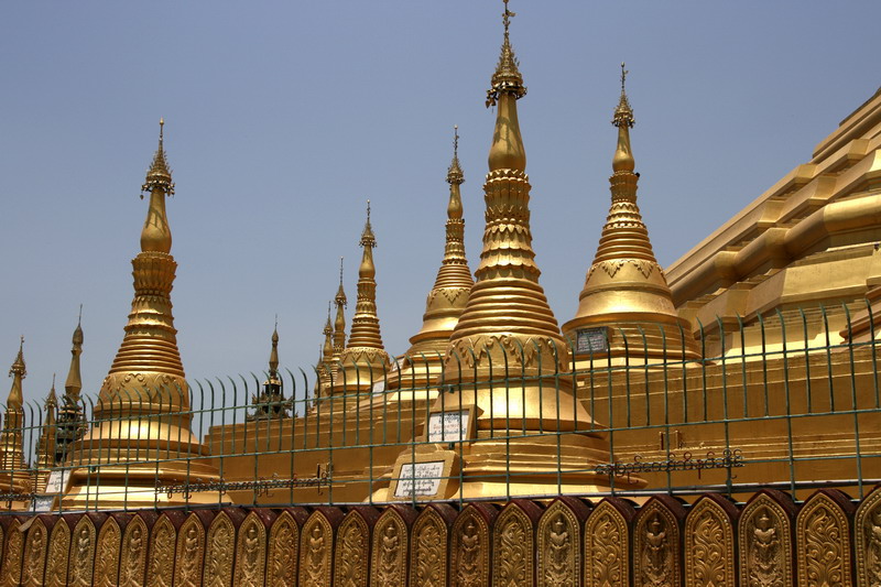 Bago - La pagode de Shwenawdaw