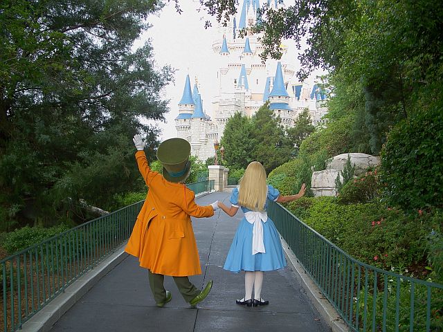 HatterAliceCastle3.jpg