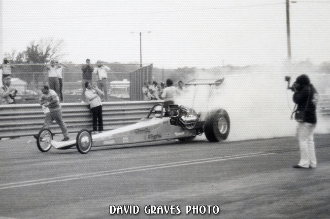 Leroy Goldstein burnout for final round, DIMS IHRA Longhorn Nats, March 1973
