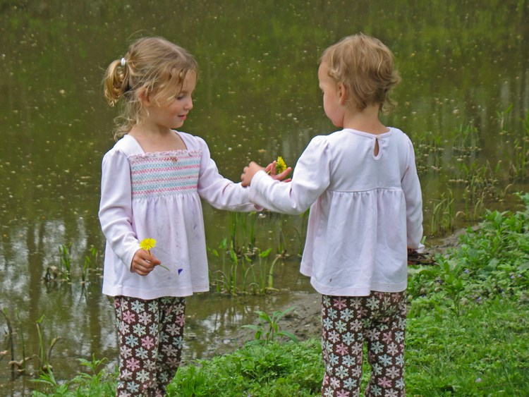 SHARING WITH SISSIE