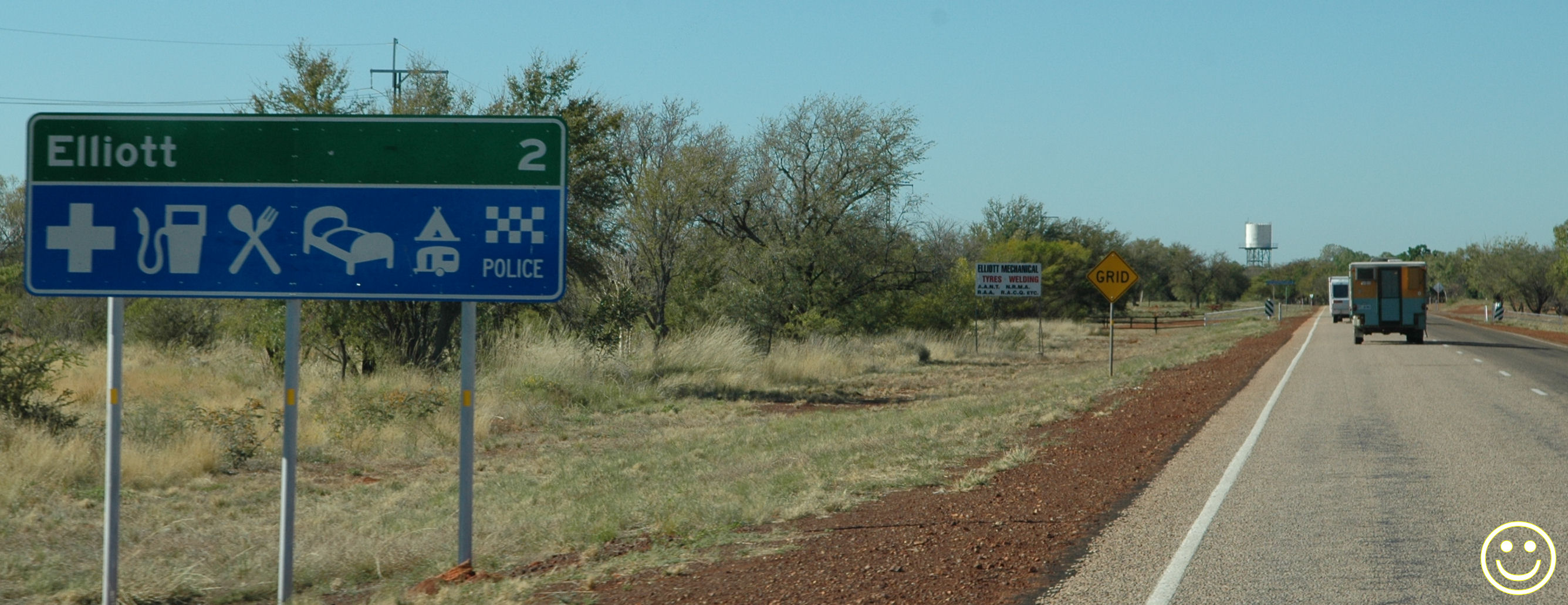 DSC_9159 entering Elliott NT.jpg