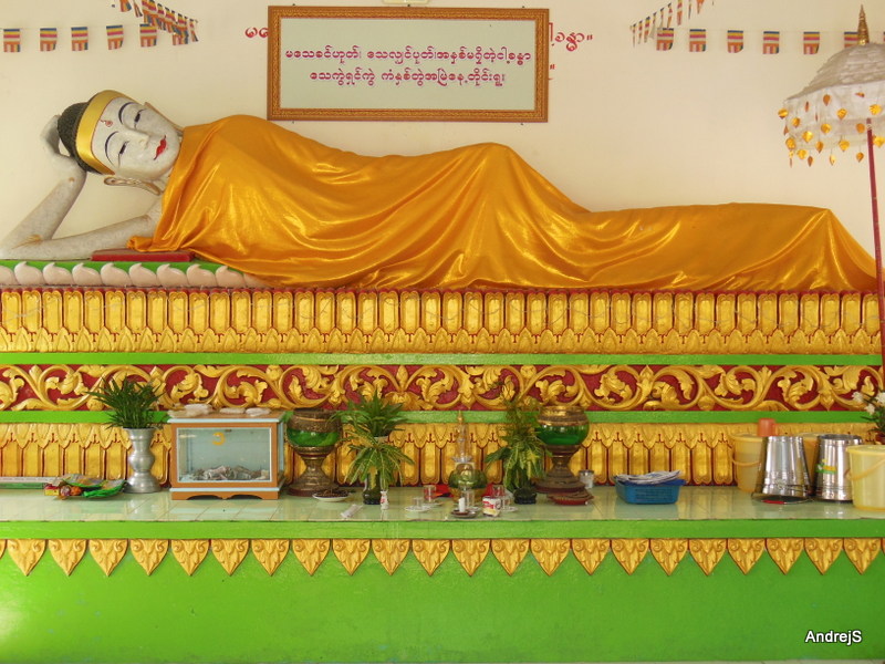 Swedagon pagoda