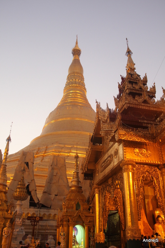 Swedagon pagoda