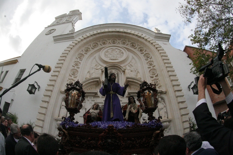 210_0266_VIERNES_DOLORES_2010.JPG