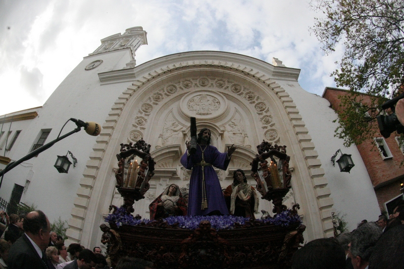 211_0268_VIERNES_DOLORES_2010.JPG
