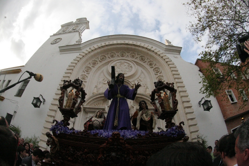 213_0271_VIERNES_DOLORES_2010.JPG