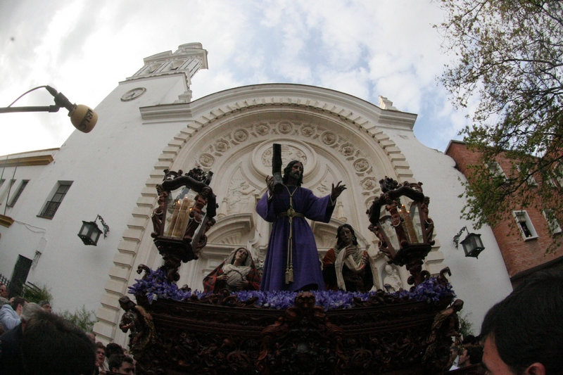 215_0277_VIERNES_DOLORES_2010.JPG