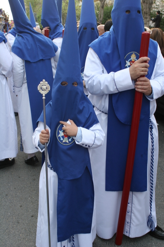 243_0311_VIERNES_DOLORES_2010.JPG