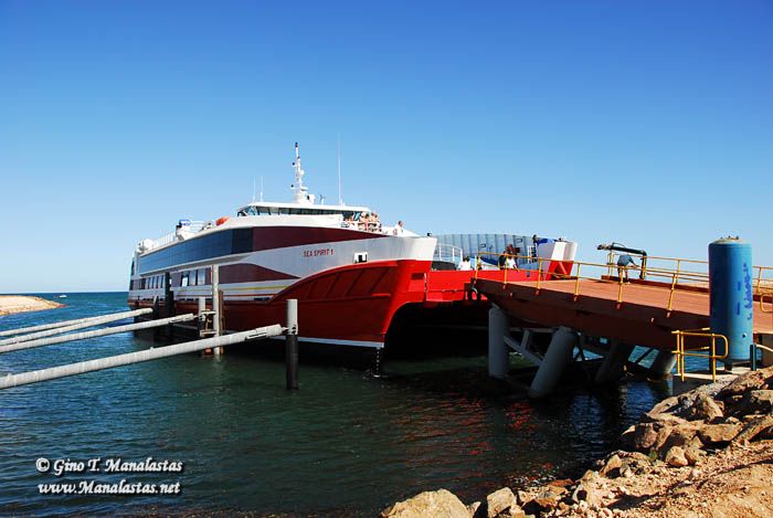 Ferry from Lucky Bay to Wallaroo.