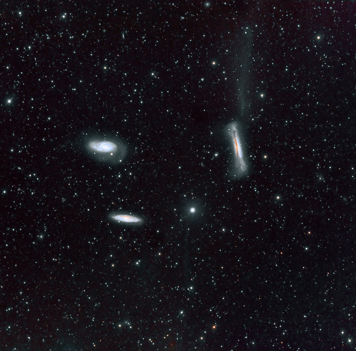 Leo Triplet LRGB 130 30 60 60