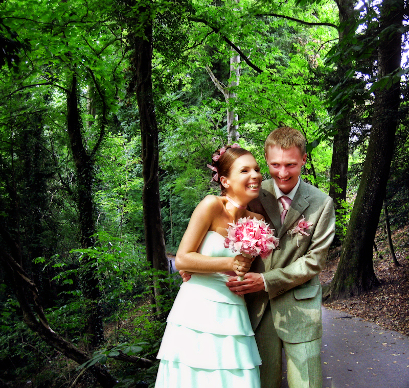 Dont slip away from your own wedding party to go for a walk in the forest.