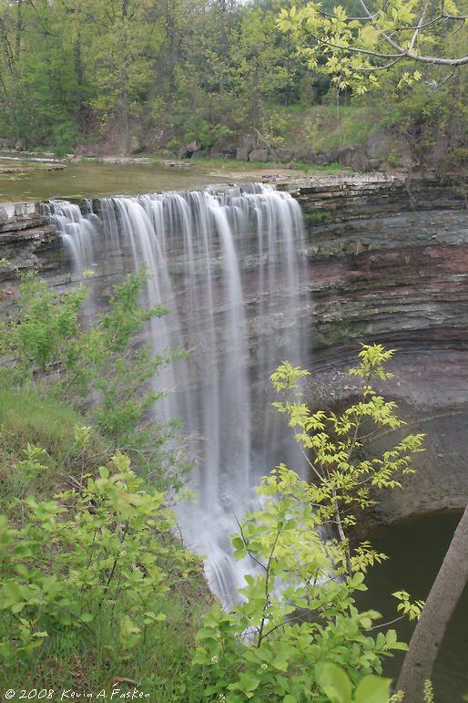 LOWER BALLS FALLS