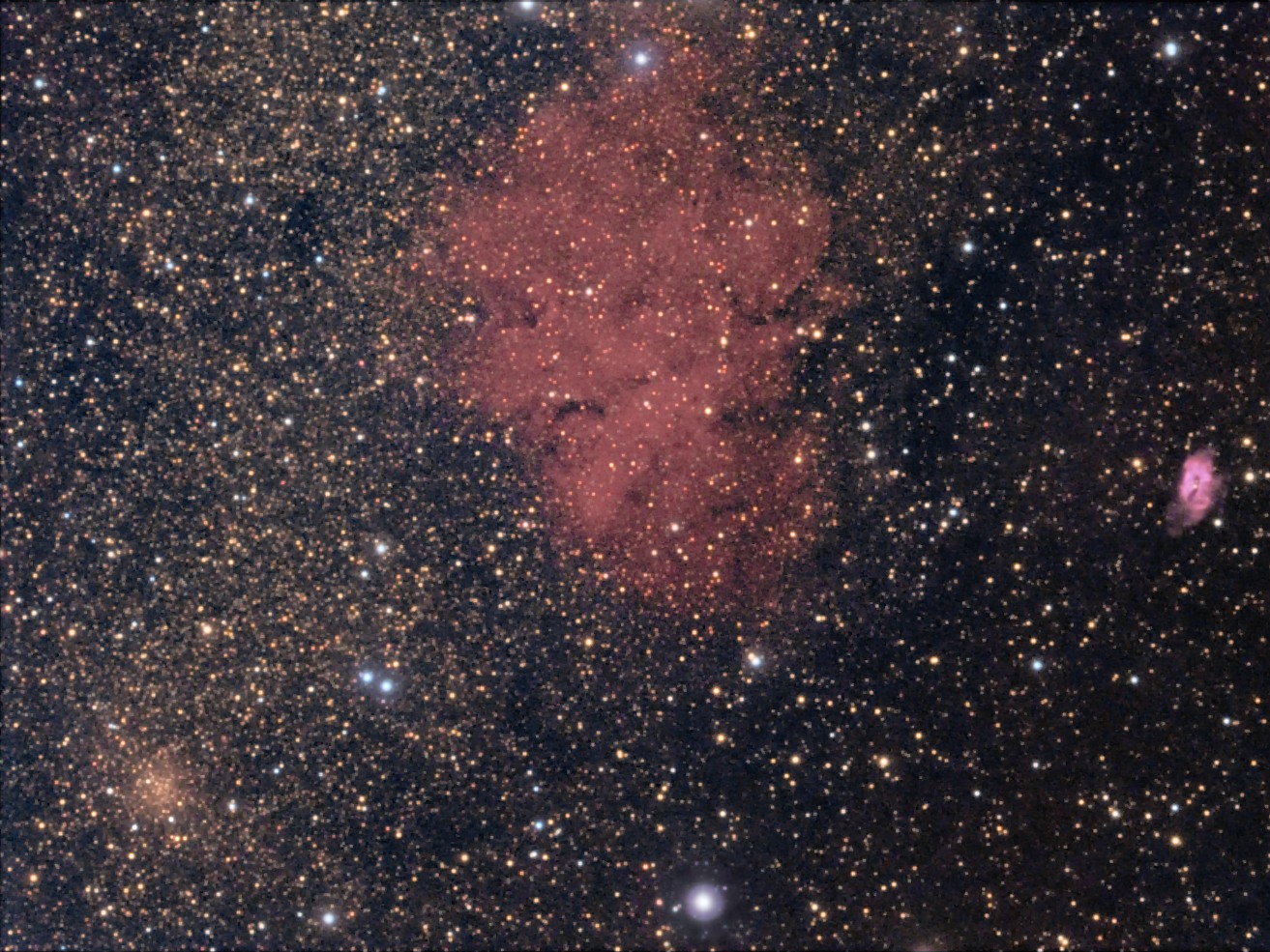 Sharpless 2-72 / Sharpless 2-71 / NGC 6749