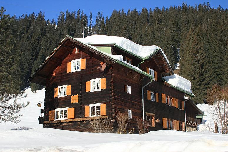 Kleinwalsertal - Winterwanderung Hrnlepass / Waldhaus