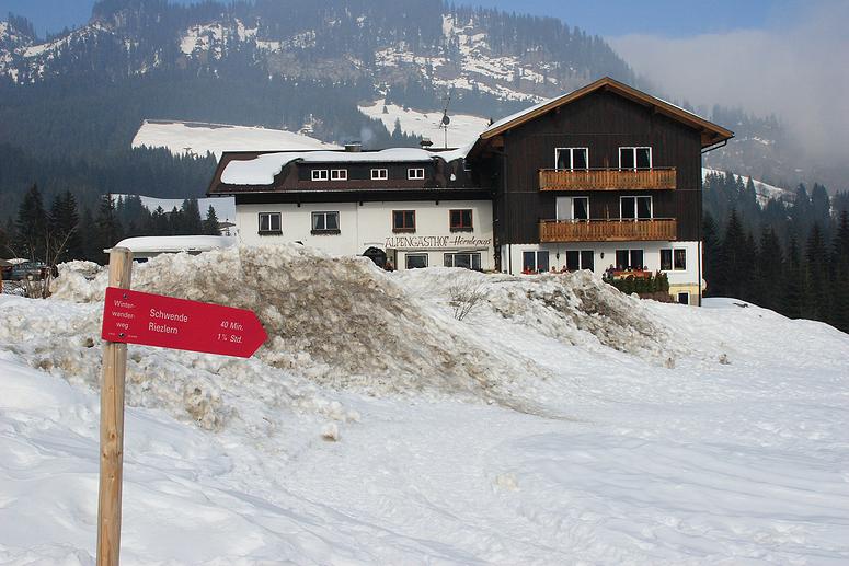 Kleinwalsertal - Winterwanderung Hrnlepass / Waldhaus