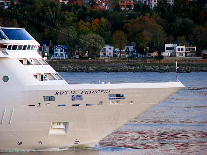 Royal princess devant St-Romuald