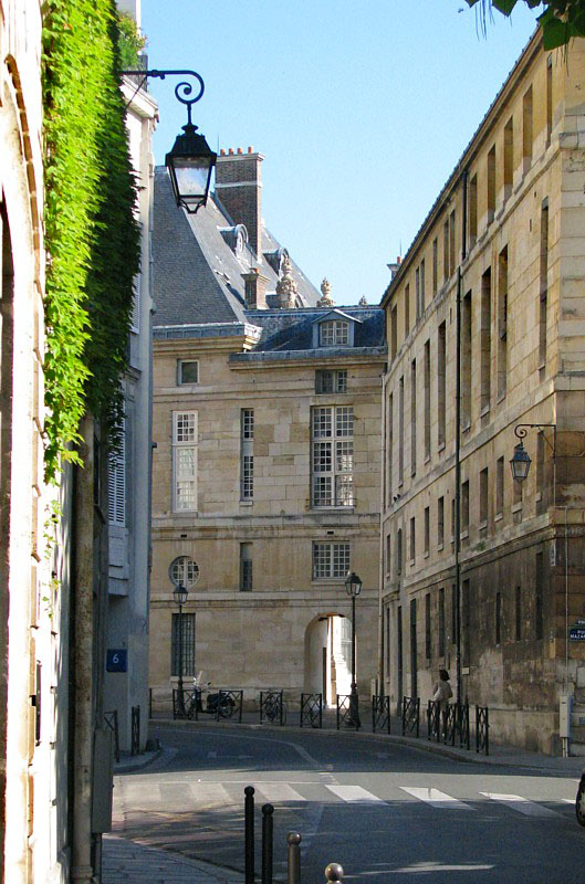 Ruelle parisienne