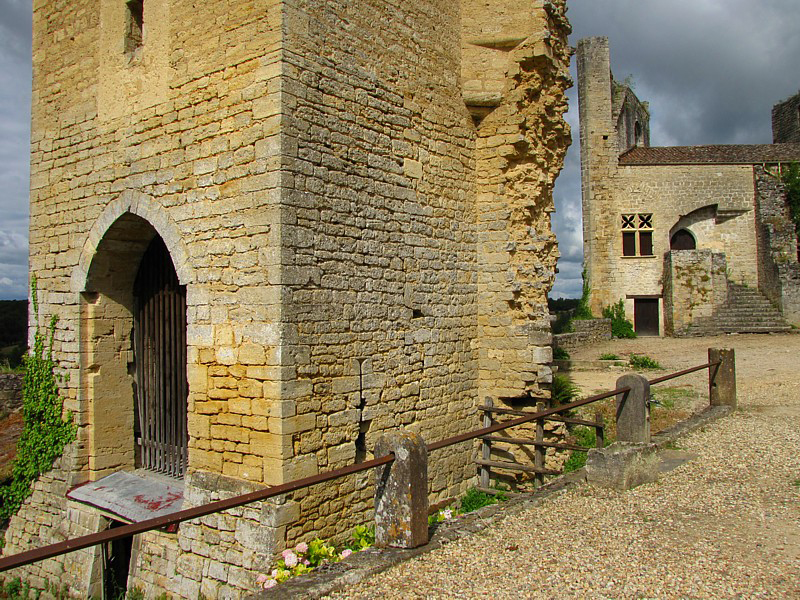 ruine du vieux chteau