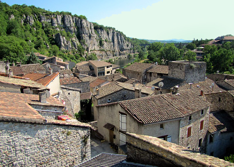 Village de Vgu,  du chateau