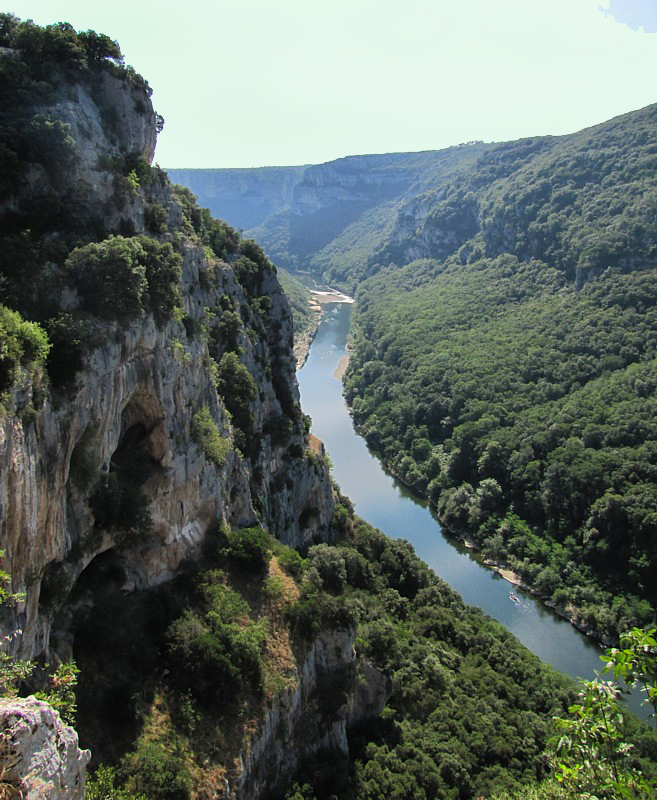 l'Ardche de la grotte de la Madeleine