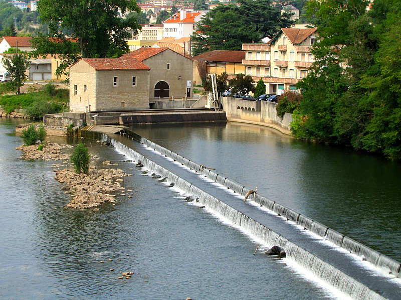 Cahors et sa double digue