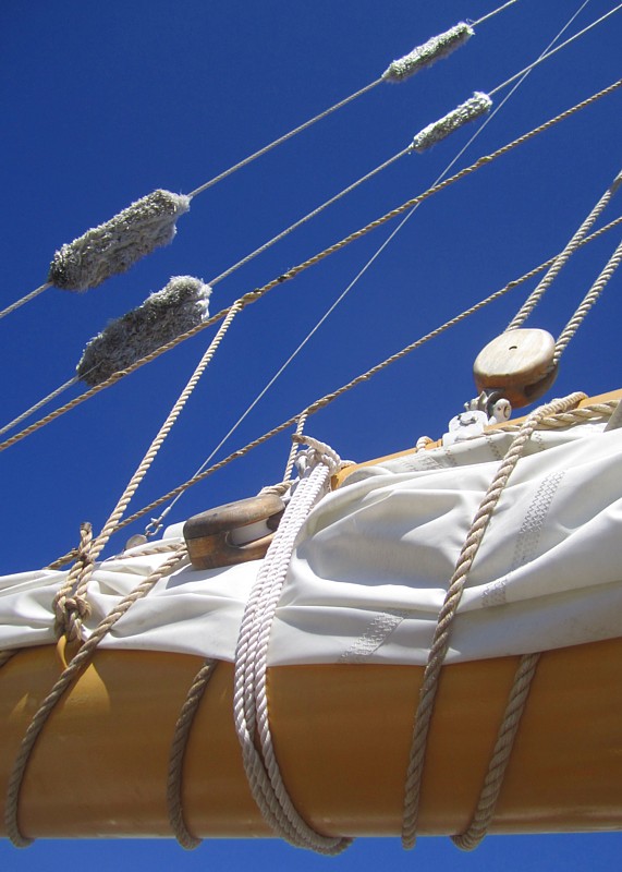 voiles attaches