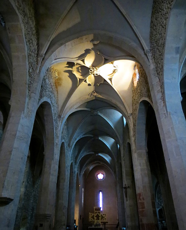 la nef de l'église