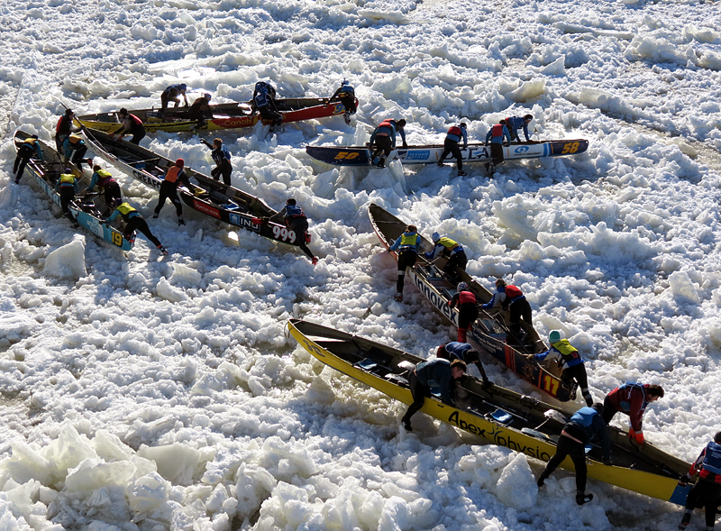 z-Course en canot  glace Carnaval de Qubec 10 fv 2013 421.jpg