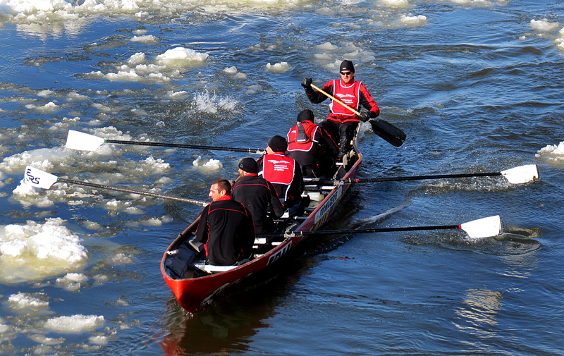 z-Course en canot  glace Carnaval de Qubec 10 fv 2013 080.jpg