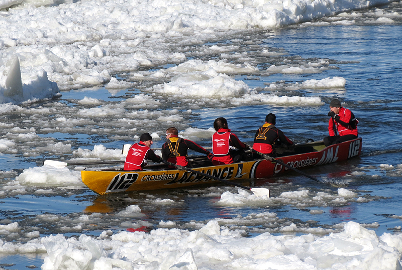 z-Course en canot  glace Carnaval de Qubec 10 fv 2013 141.jpg