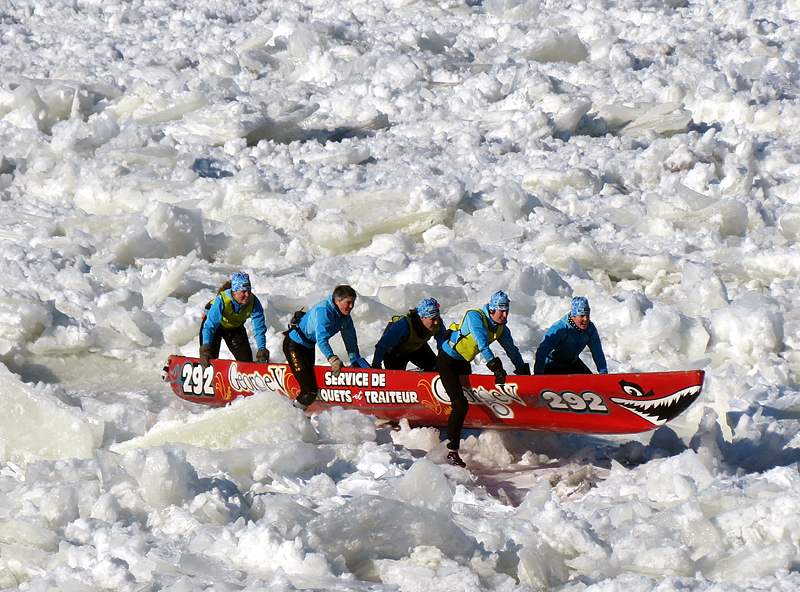 z-Course en canot  glace Carnaval de Qubec 10 fv 2013 143.jpg