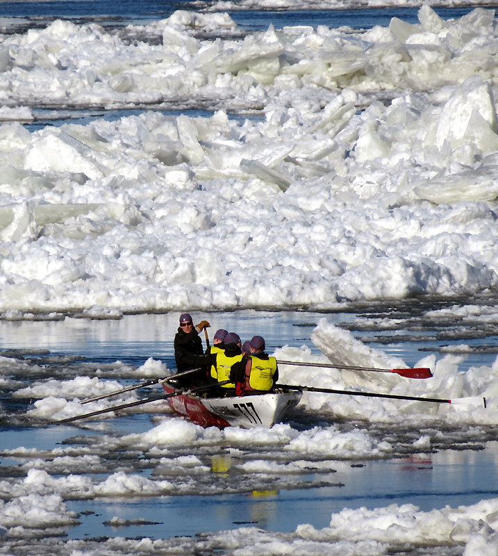 z-Course en canot  glace Carnaval de Qubec 10 fv 2013 199.jpg