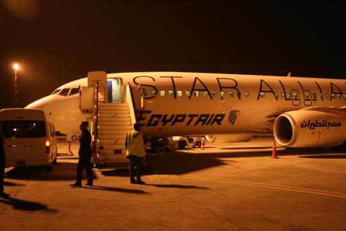 8806 Egypt Air 737 Cairo.jpg