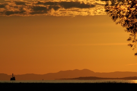 Lever du soleil sur le Saint-Laurent  Cap Toumante