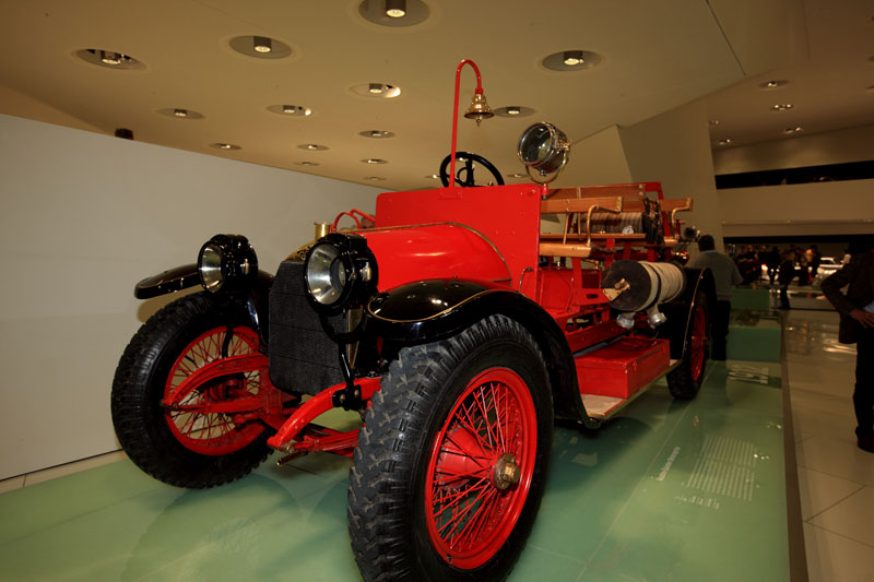 Mercedes Benz