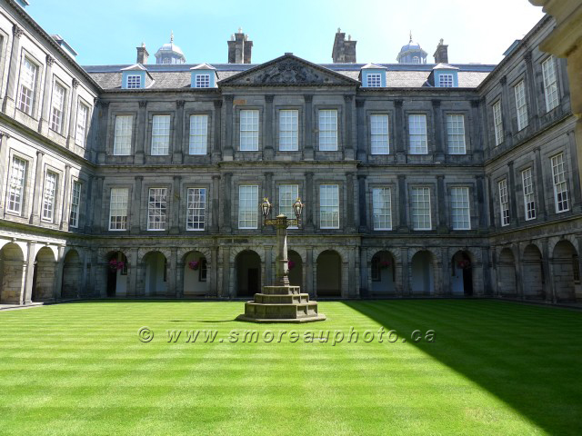 025Edinburg Holyrood.JPG