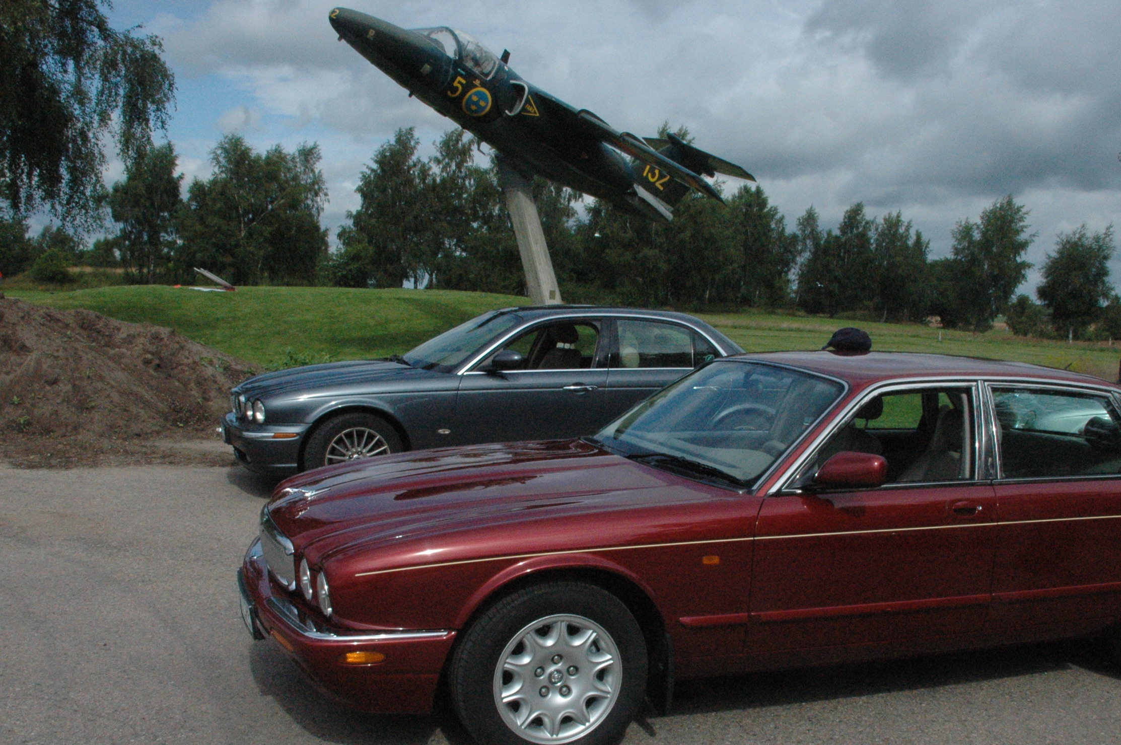SK XJ och XJ.