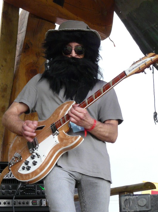 Lead Beard