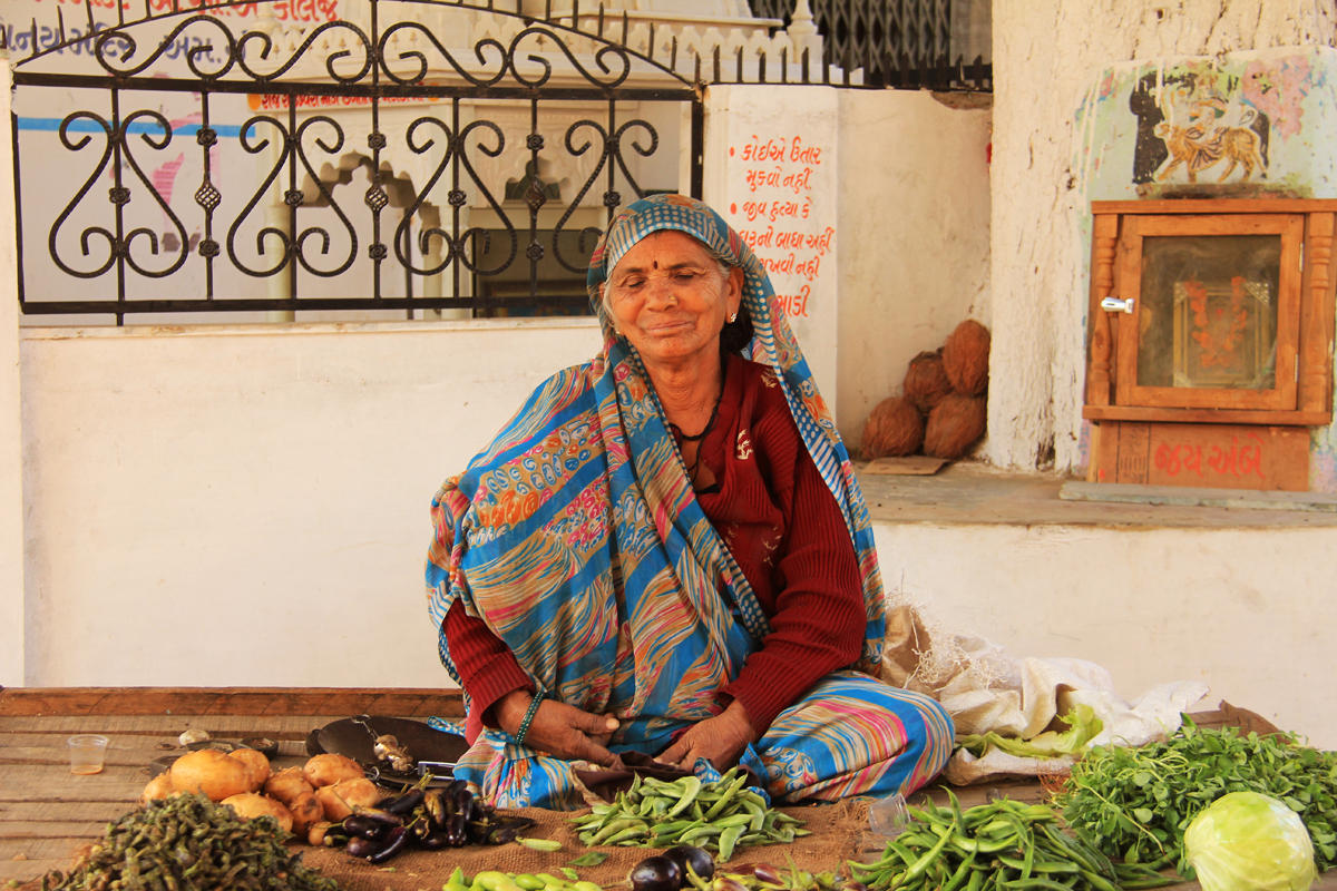 Patan market lady.jpg